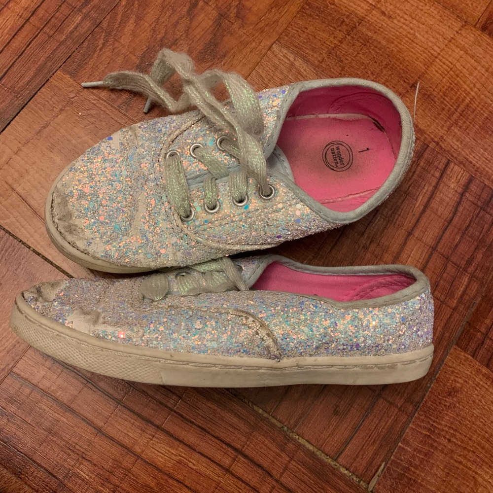 Size one shoe bundle for girls - Picture 6 of 7